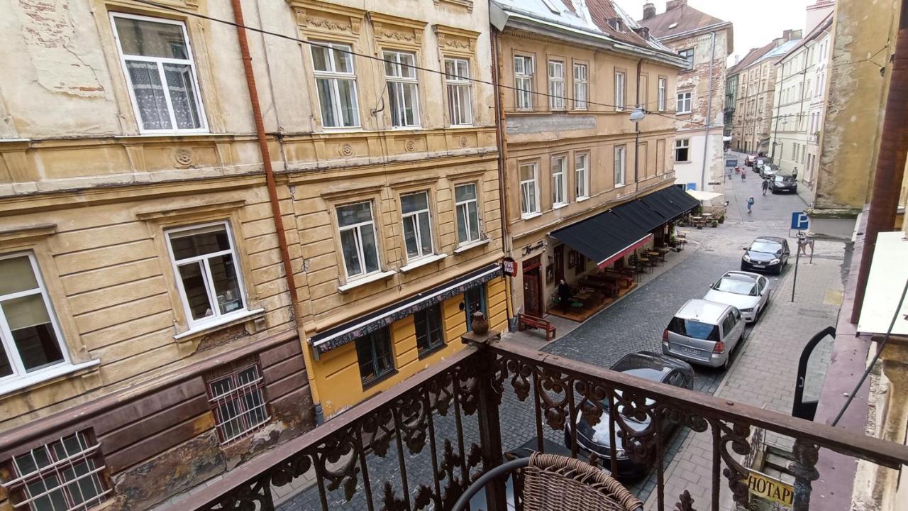 Ляльковий Театр Не Мансарда 利沃夫 外观 照片